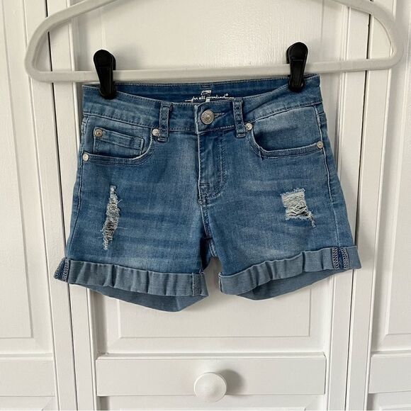 Girls 7 For All Mankind Cuffed Distressed Destroyed Denim Short Shorts Size 7 - Picture 9 of 12